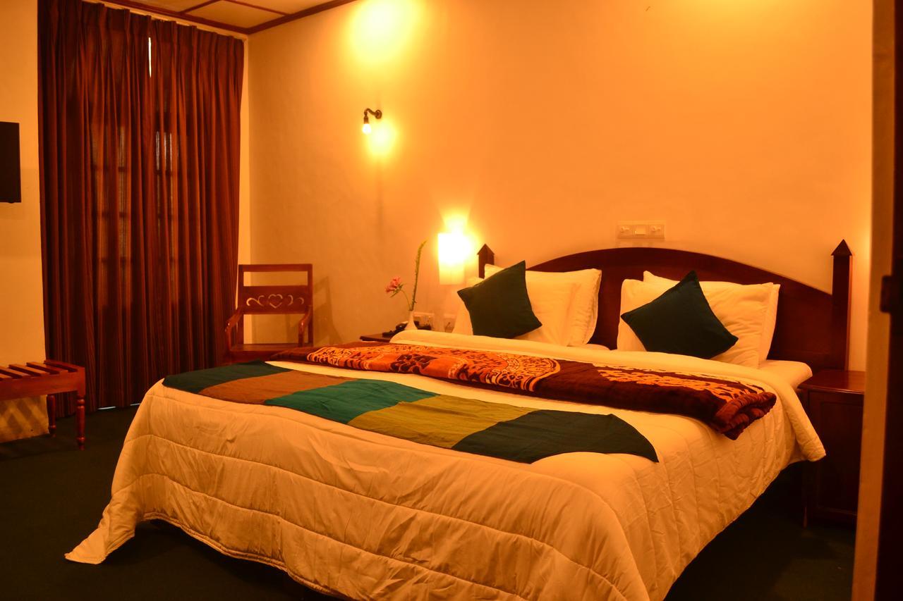 Hotel Silver Falls - 努沃勒埃利耶 外观 照片