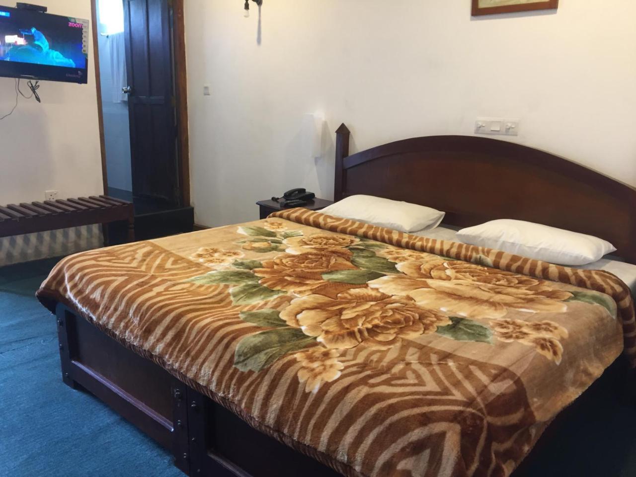 Hotel Silver Falls - 努沃勒埃利耶 外观 照片